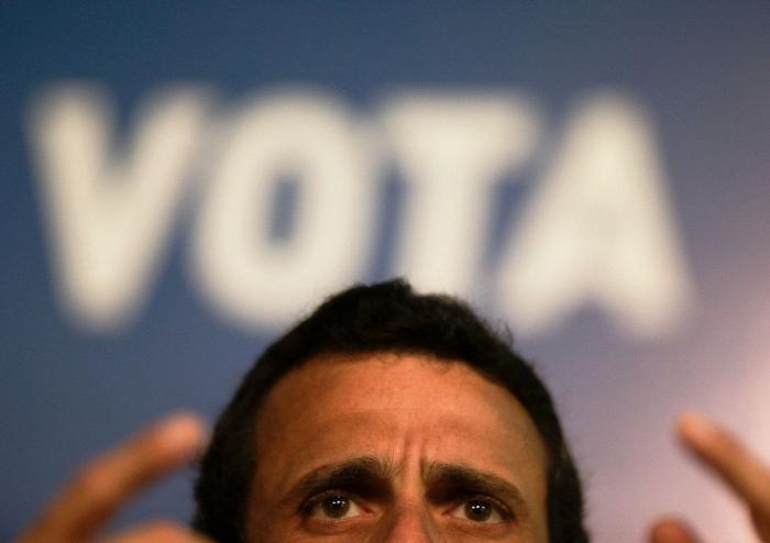 Maduro pide investigar a Movistar por sumarse a la "convocatoria golpista"