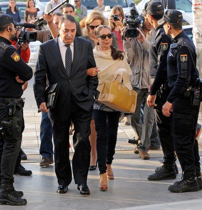 Isabel Pantoja niega haber cometido un delito de insolvencia punible