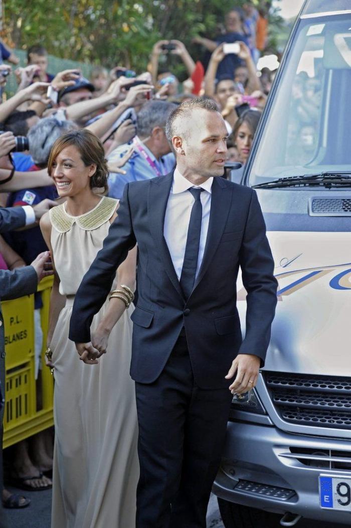 Xavi Hernández anuncia su retirada