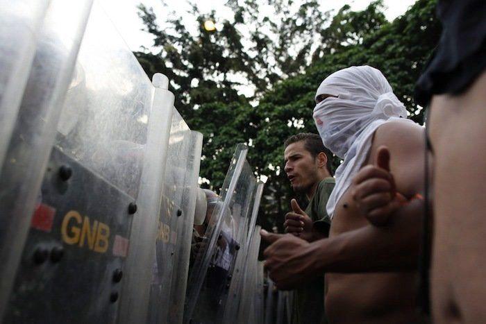 Disturbios en Venezuela tras las elecciones: incidentes y protestas tras la proclamación de Maduro como presidente (FOTOS)