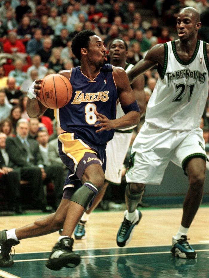 El piloto del helicóptero en el que murió Kobe Bryant informó que ascendía cuando en realidad bajaba