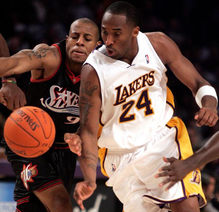 El piloto del helicóptero en el que murió Kobe Bryant informó que ascendía cuando en realidad bajaba