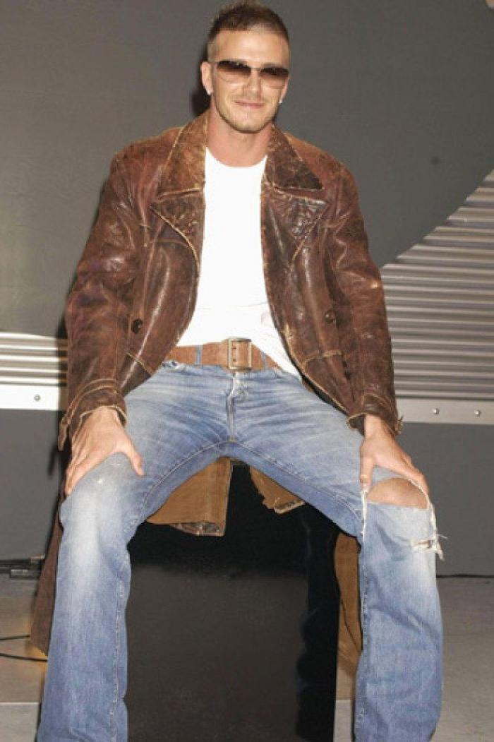 Las chanclas de David Beckham son lo mejor de esta foto