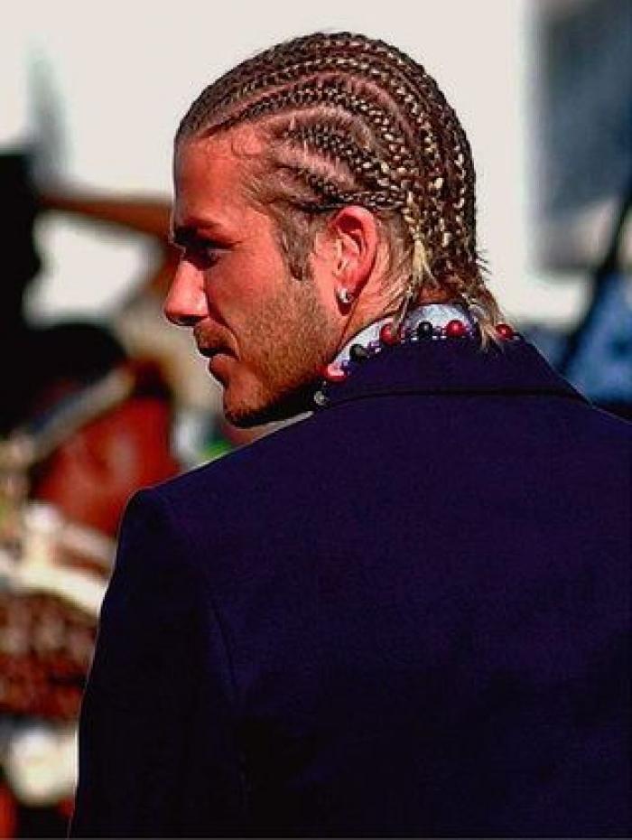 Las chanclas de David Beckham son lo mejor de esta foto