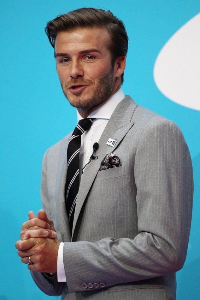 Las chanclas de David Beckham son lo mejor de esta foto