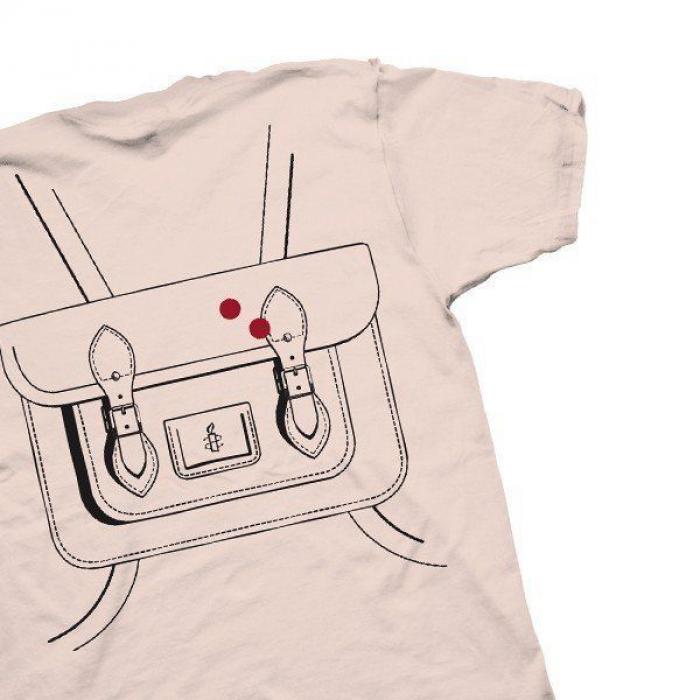 H&M pide perdón por no dejar probar un bañador a una joven transgénero