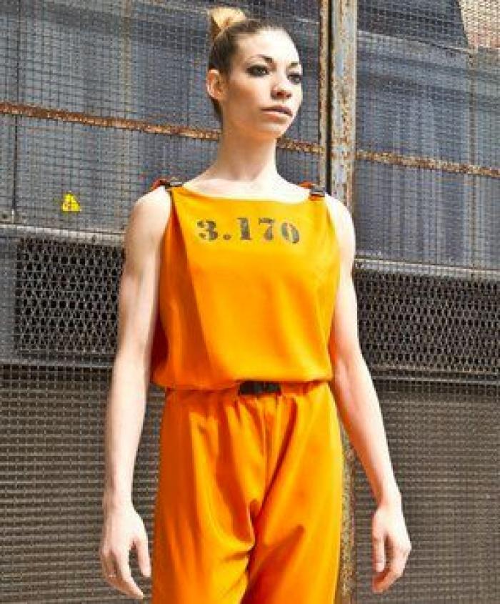 H&M pide perdón por no dejar probar un bañador a una joven transgénero