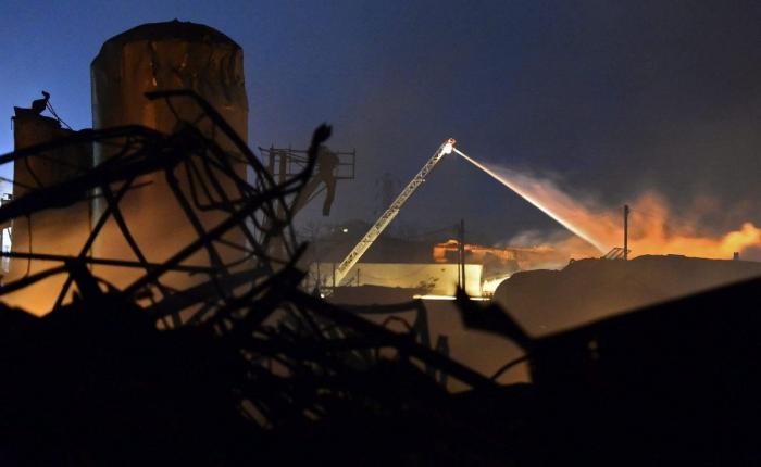 Explosión en West, Texas: Varios muertos y más de cien heridos en una planta de fertilizantes (VÍDEO)