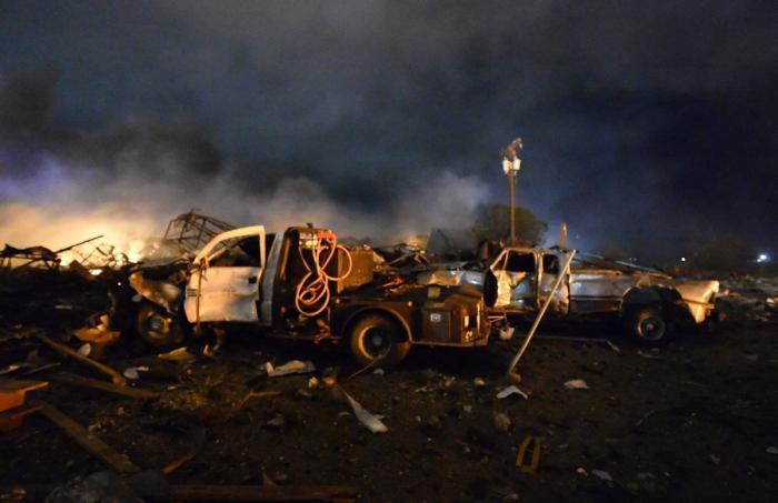 Explosión en West, Texas: Varios muertos y más de cien heridos en una planta de fertilizantes (VÍDEO)