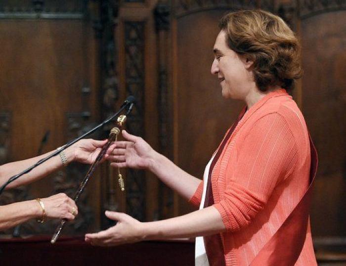 Cachondeo con la respuesta de una concejala de Ciudadanos tras este 'corte' de Ada Colau