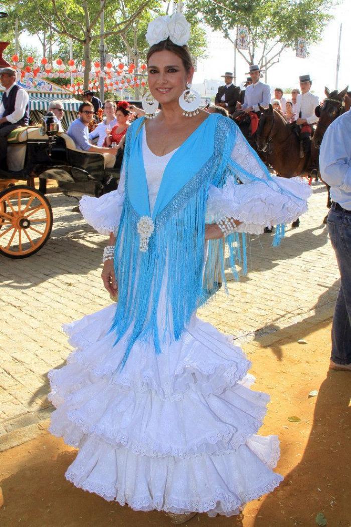 Feria de Abril 2013: modelos y famosas sacan sus vestidos de flamenca (FOTOS)