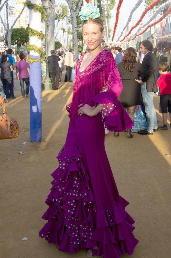 Feria de Abril 2013: modelos y famosas sacan sus vestidos de flamenca (FOTOS)