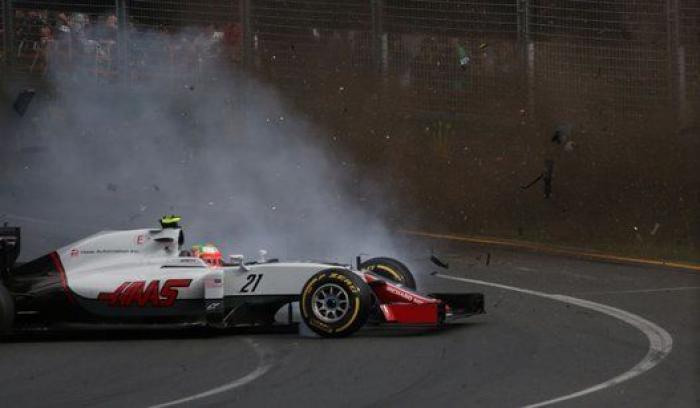Alonso, fuera del GP de Australia tras un espectacular accidente