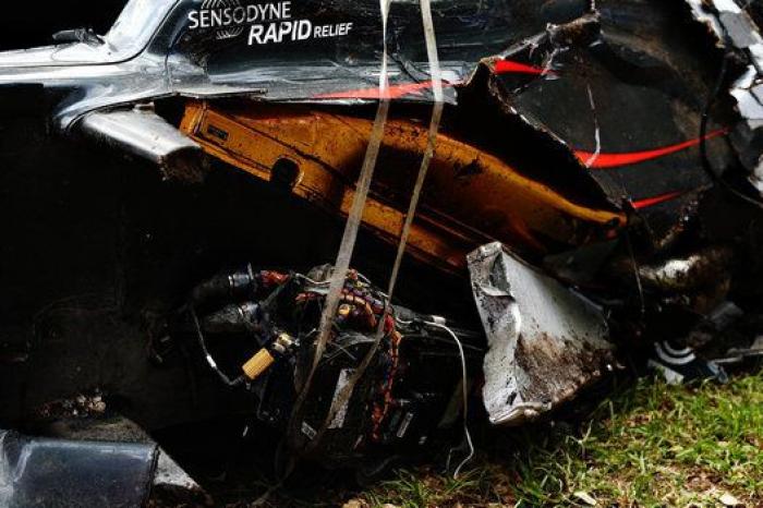 Alonso, fuera del GP de Australia tras un espectacular accidente