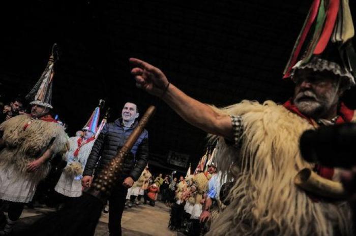 El choque sobre violencia entre el PNV y Otegi que acaba con acusaciones de "miserables"