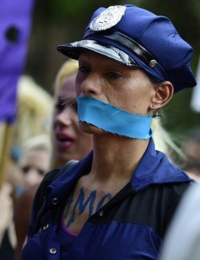 Unidas Podemos denuncia ante Europa a la derecha y asociaciones policiales que se oponen a reformar la 'ley mordaza'