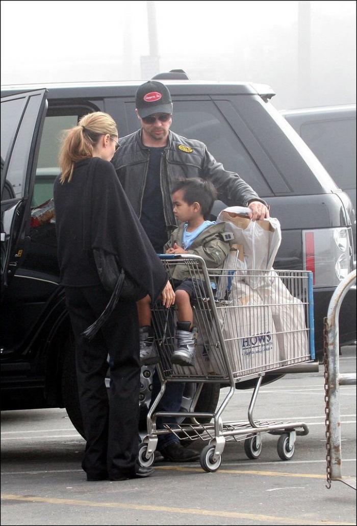 El vídeo con el que Leonardo DiCaprio y Brad Pitt piden el voto a los estadounidenses