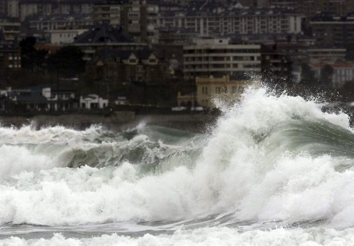 Llega la borrasca 'Miguel': las claves para entenderla (y protegerse de ella)