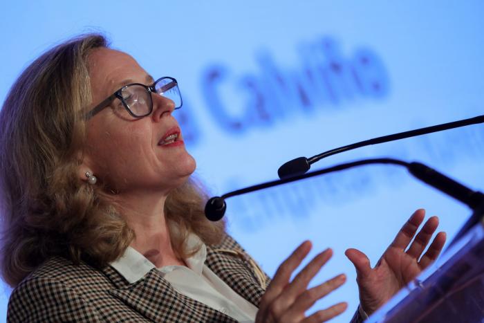 Preguntan a Isabel Rodríguez por la visita de Yolanda Díaz al Papa y ojo a la reacción de Calviño