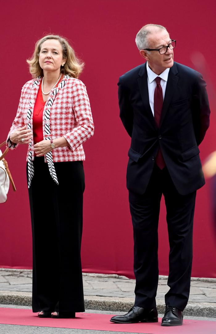 Preguntan a Isabel Rodríguez por la visita de Yolanda Díaz al Papa y ojo a la reacción de Calviño