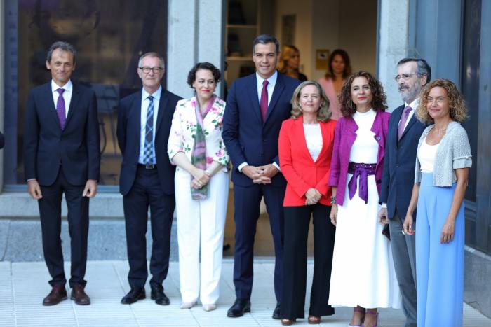 Preguntan a Isabel Rodríguez por la visita de Yolanda Díaz al Papa y ojo a la reacción de Calviño