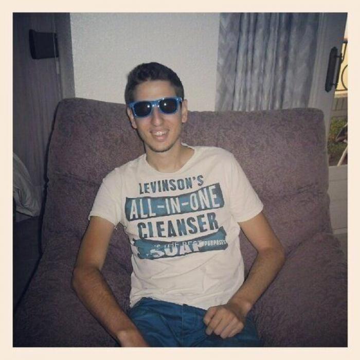 Hackean el Twitter de AP, publican que Obama ha sufrido un atentado y se desploma la bolsa (TUITS)