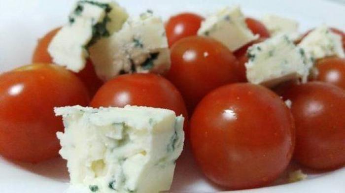 ¿Qué alimentos se pueden comer aunque tengan moho?