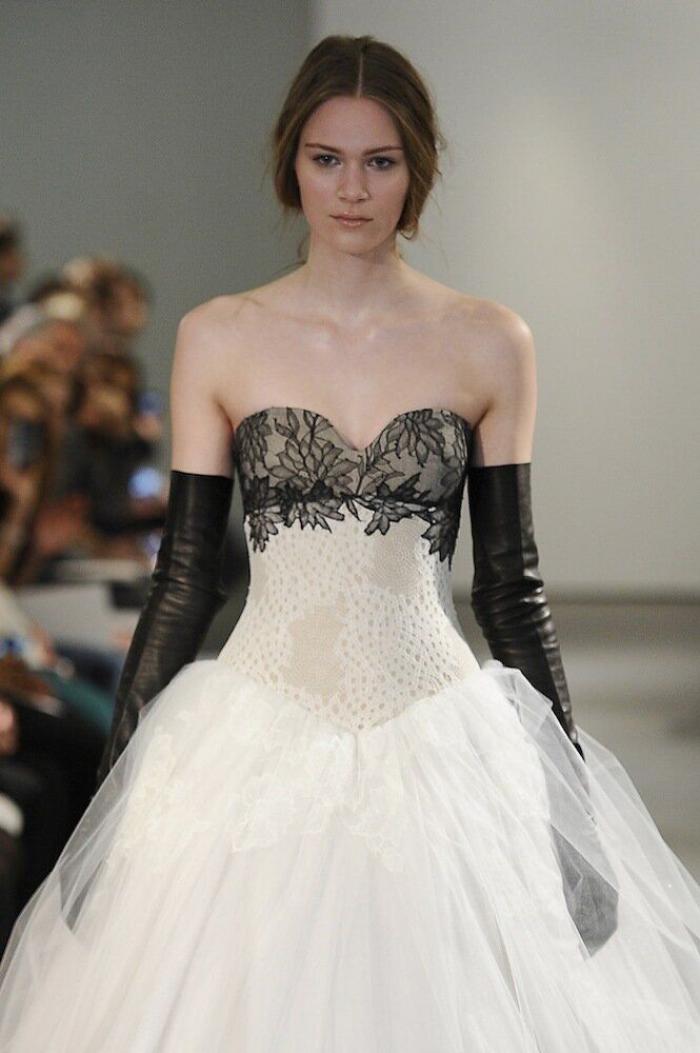 Vestidos de novia para 2014: blanco y negro entre las propuestas de la pasarela de Nueva York (FOTOS)
