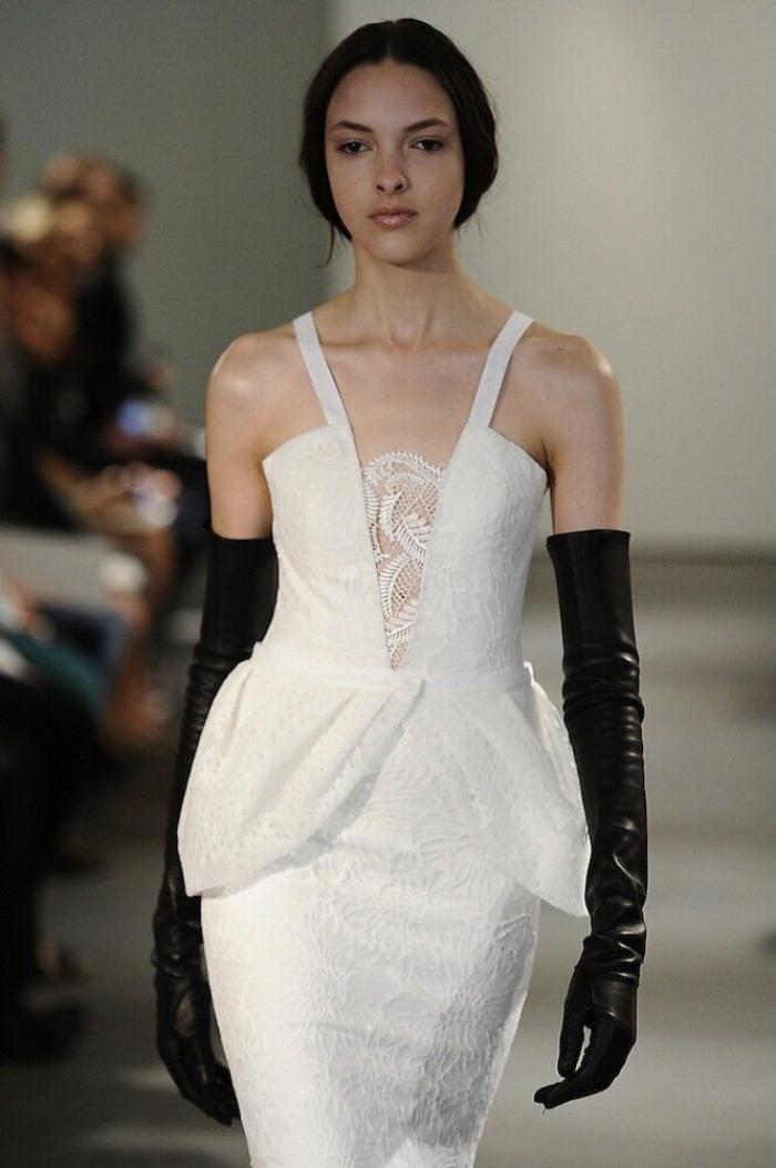 Vestidos de novia para 2014: blanco y negro entre las propuestas de la pasarela de Nueva York (FOTOS)