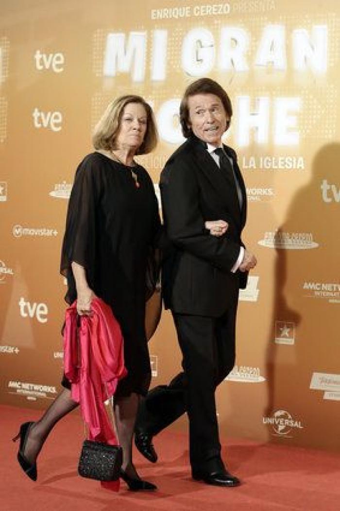 Álex de la Iglesia: "La clave contra la piratería es hacer un producto que quiera ver la gente"