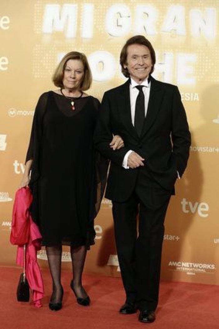 Álex de la Iglesia: "La clave contra la piratería es hacer un producto que quiera ver la gente"