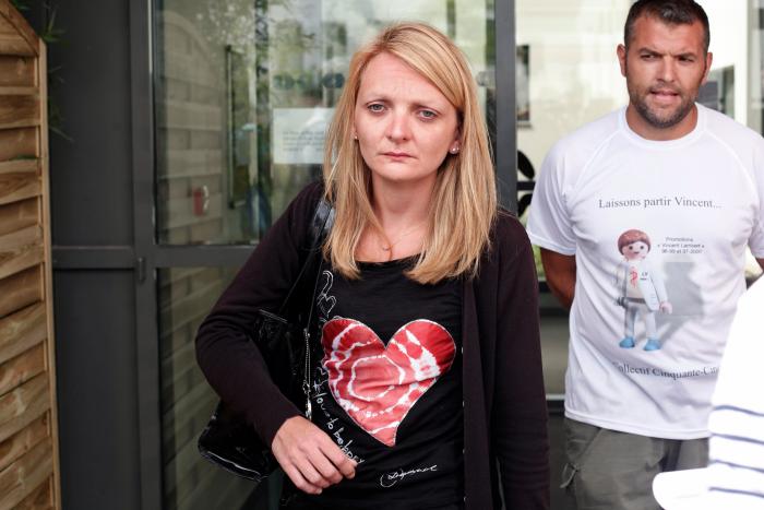 La tensa entrevista de Mamen Mendizábal a una doctora contraria a la eutanasia