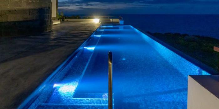 ¿Qué hacen todos los actores de los Oscar en un hotel de España?