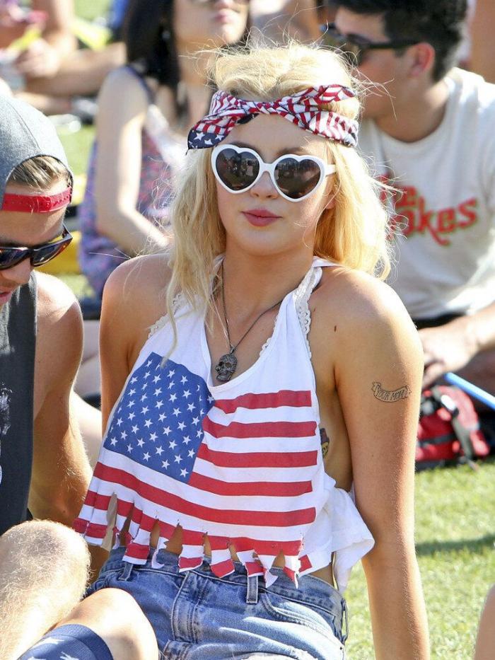 La broma que demuestra que los 'hipsters' hablan de grupos que no conocen (VÍDEO)