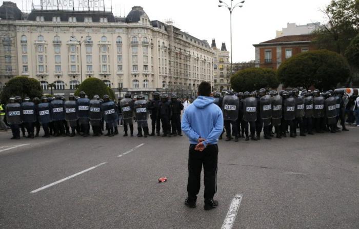 "Ya se han reído de nosotros suficiente": medio millón de firmas reclaman que los diputados no cobren indemnización