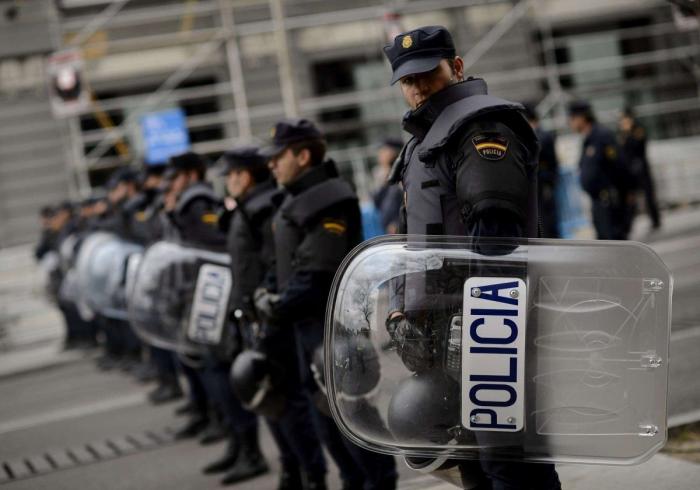 "Ya se han reído de nosotros suficiente": medio millón de firmas reclaman que los diputados no cobren indemnización