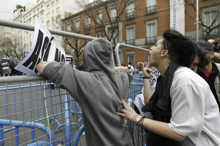"Ya se han reído de nosotros suficiente": medio millón de firmas reclaman que los diputados no cobren indemnización