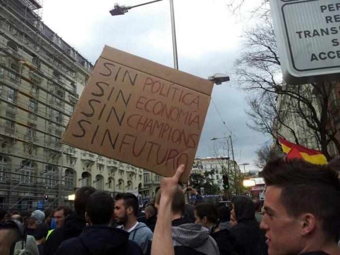 "Ya se han reído de nosotros suficiente": medio millón de firmas reclaman que los diputados no cobren indemnización