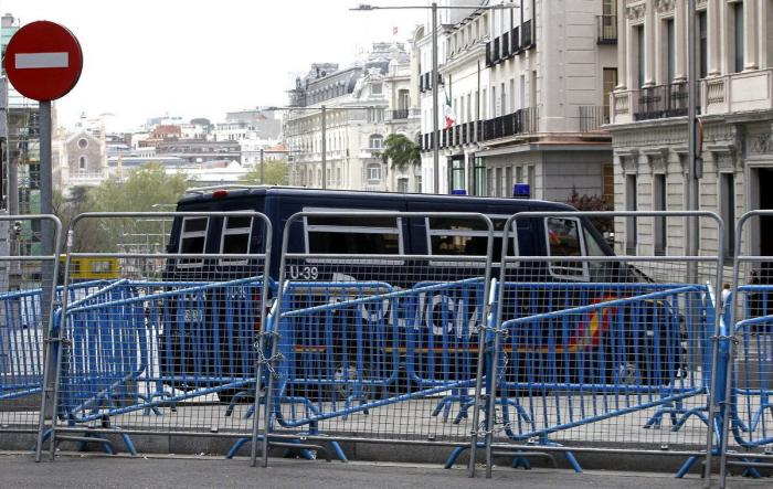 "Ya se han reído de nosotros suficiente": medio millón de firmas reclaman que los diputados no cobren indemnización