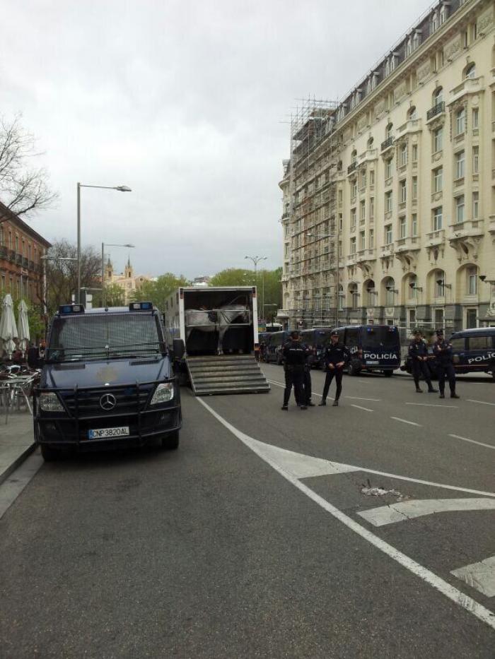 "Ya se han reído de nosotros suficiente": medio millón de firmas reclaman que los diputados no cobren indemnización