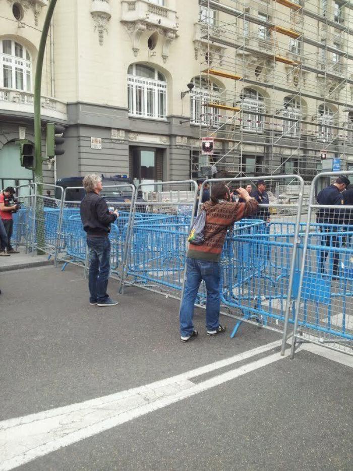 "Ya se han reído de nosotros suficiente": medio millón de firmas reclaman que los diputados no cobren indemnización