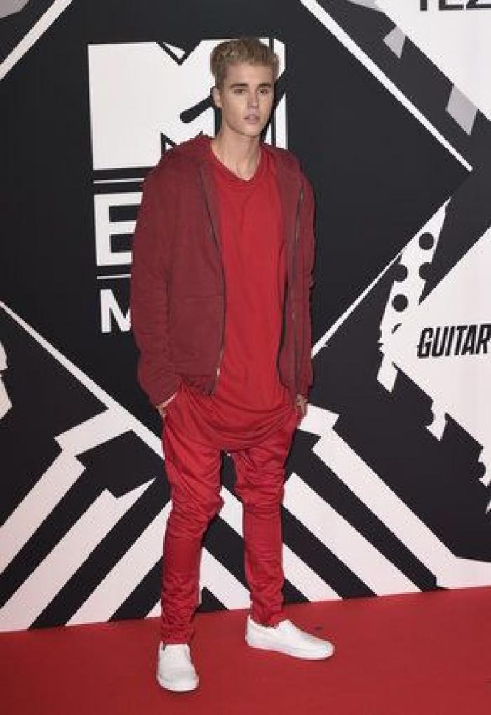 Los MTV EMA 2015 en GIFS: plátanos, vestidos espagueti y saltos olímpicos