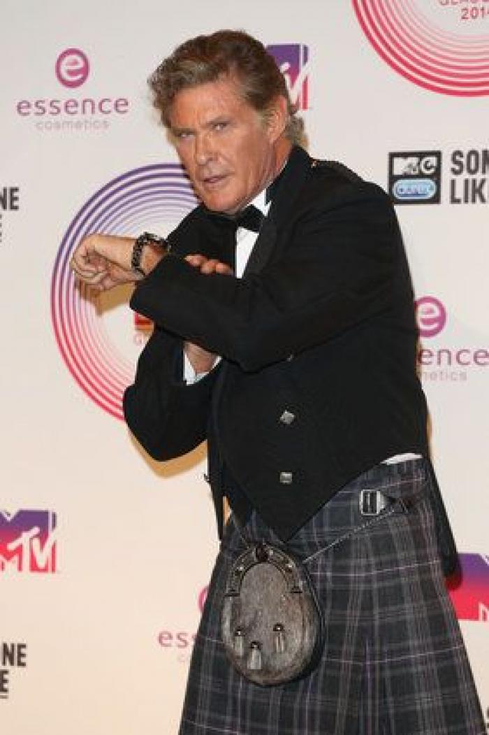 Versiones y parodias de 'Bailando', de Enrique Iglesias: ¡la que se ha liado!