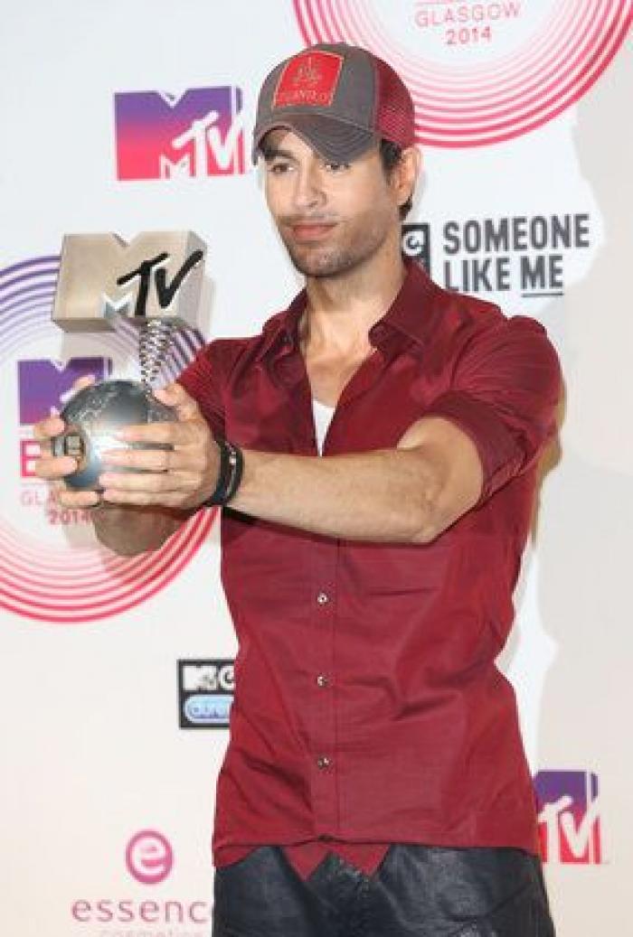 Versiones y parodias de 'Bailando', de Enrique Iglesias: ¡la que se ha liado!