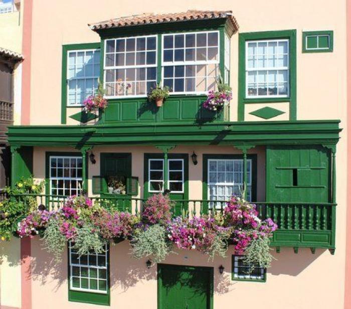Balcones y corredores tradicionales canarios