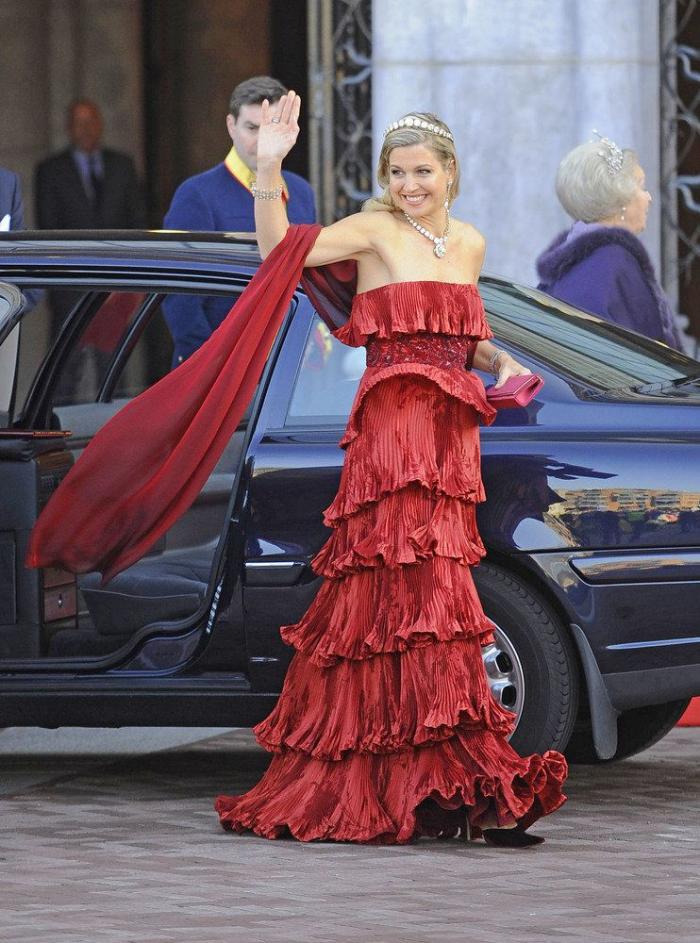 Nuevos reyes de Holanda: Guillermo Alejandro y su consorte Máxima toman el testigo (FOTOS)