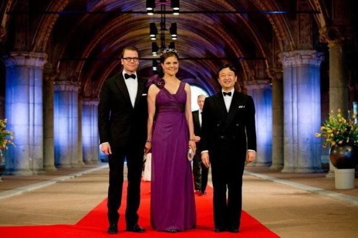 Nuevos reyes de Holanda: Guillermo Alejandro y su consorte Máxima toman el testigo (FOTOS)