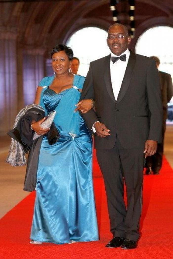 Nuevos reyes de Holanda: Guillermo Alejandro y su consorte Máxima toman el testigo (FOTOS)