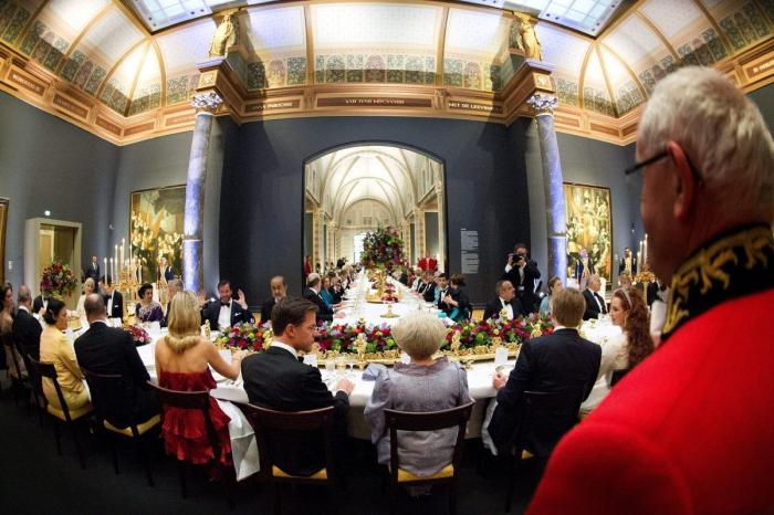 Nuevos reyes de Holanda: Guillermo Alejandro y su consorte Máxima toman el testigo (FOTOS)