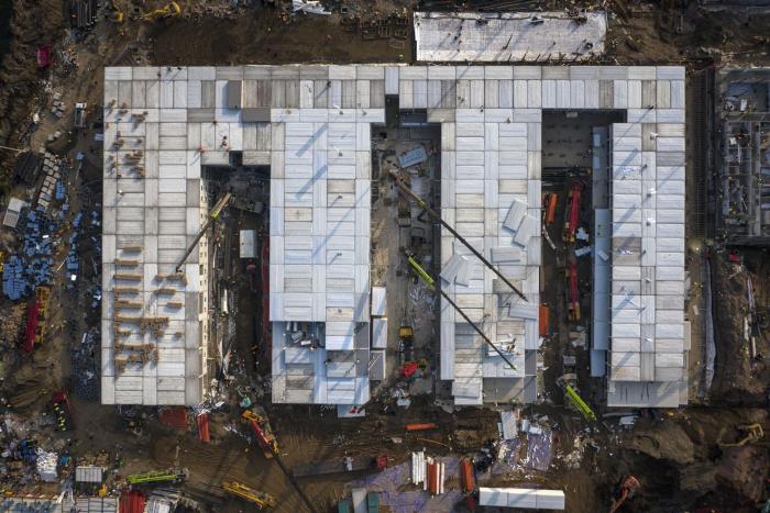 Expertos cargan contra el doctor Cavadas por su alarmante aviso sobre el coronavirus